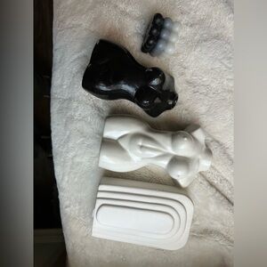 Decor black and white